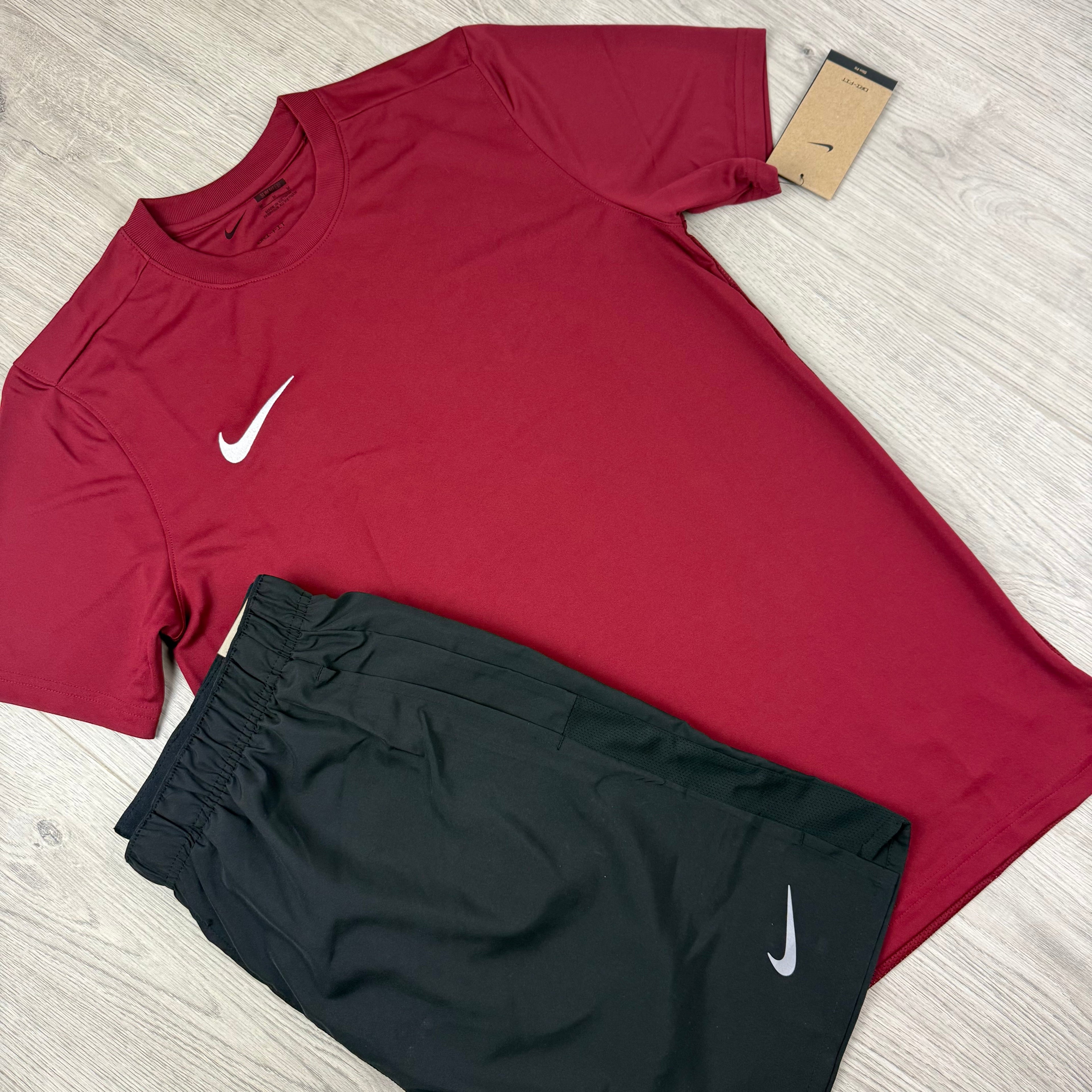 Nike 'Dri-Fit' Set - Maroon/Black